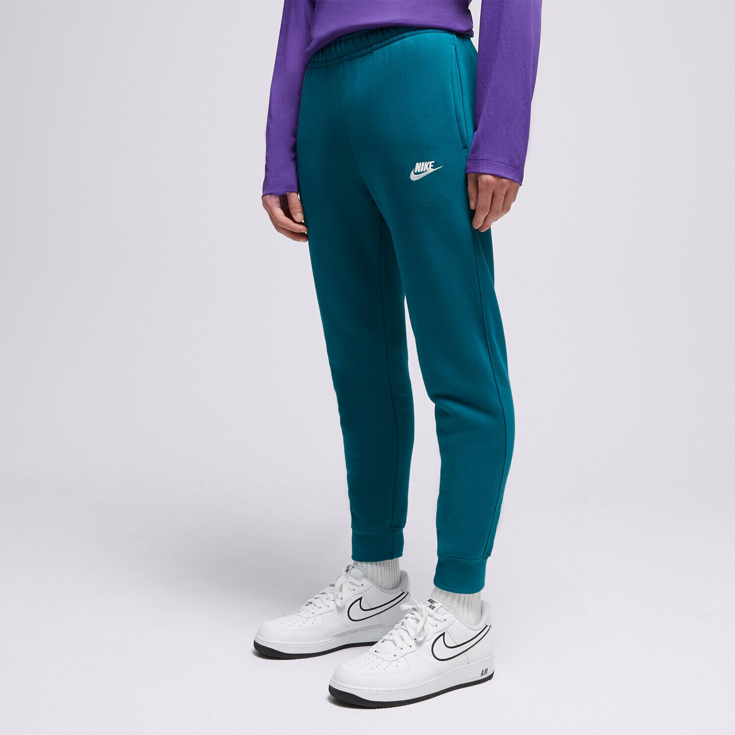 Moški hlače NIKE HLAČE NIKE SPORTSWEAR CLUB BV2671-381 modra